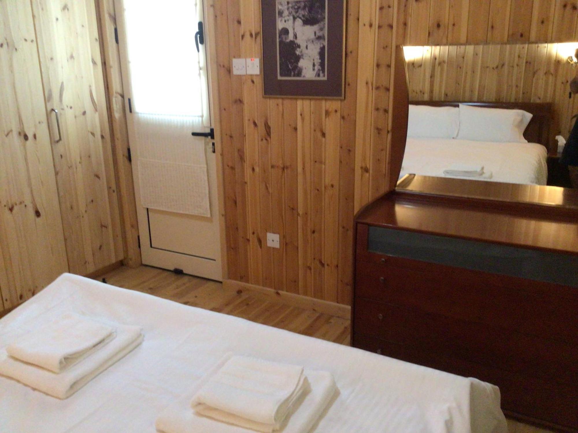 Pervolaris Cottages 2 Goudhi Esterno foto